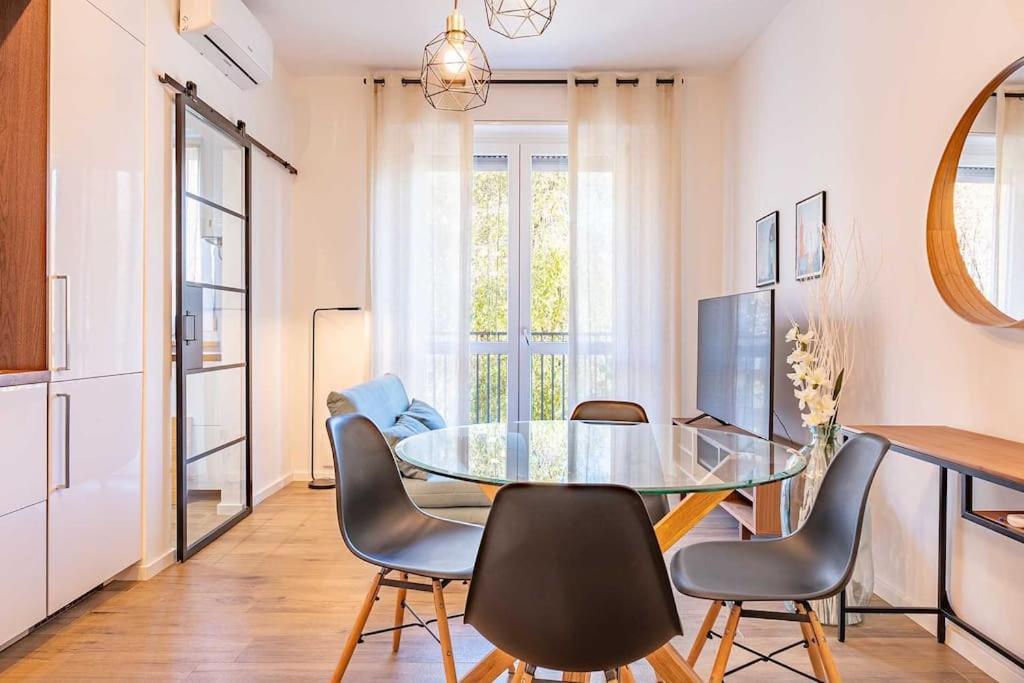 Apartamento Guest Planet - Stylish Flat Bisceglie M1 Milán Exterior foto
