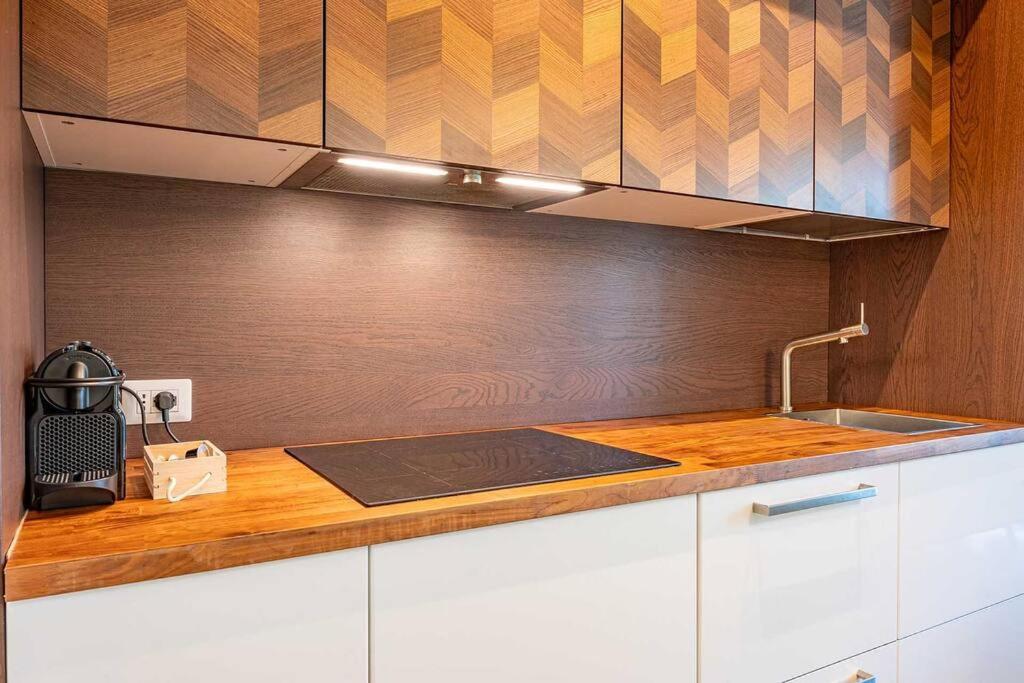 Apartamento Guest Planet - Stylish Flat Bisceglie M1 Milán Exterior foto
