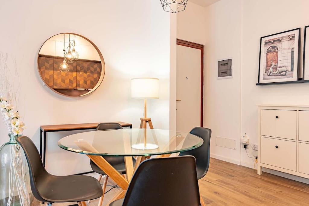 Apartamento Guest Planet - Stylish Flat Bisceglie M1 Milán Exterior foto