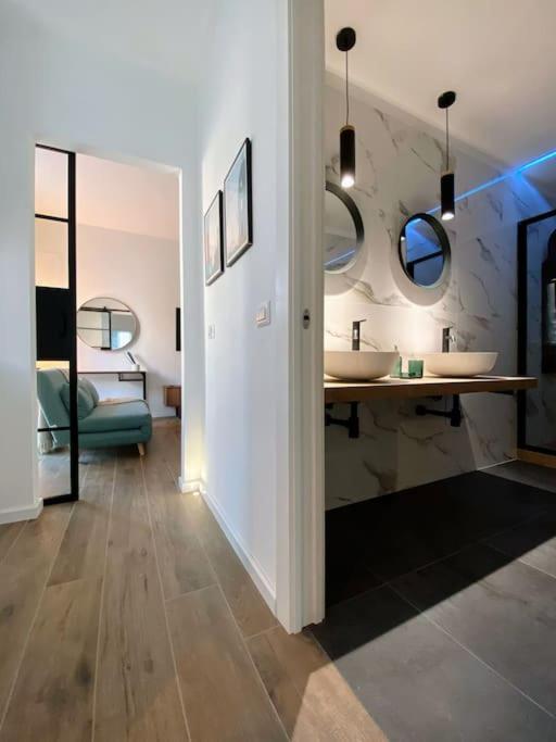 Apartamento Guest Planet - Stylish Flat Bisceglie M1 Milán Exterior foto